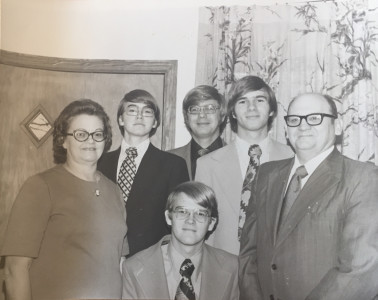 Lenard Hogan family